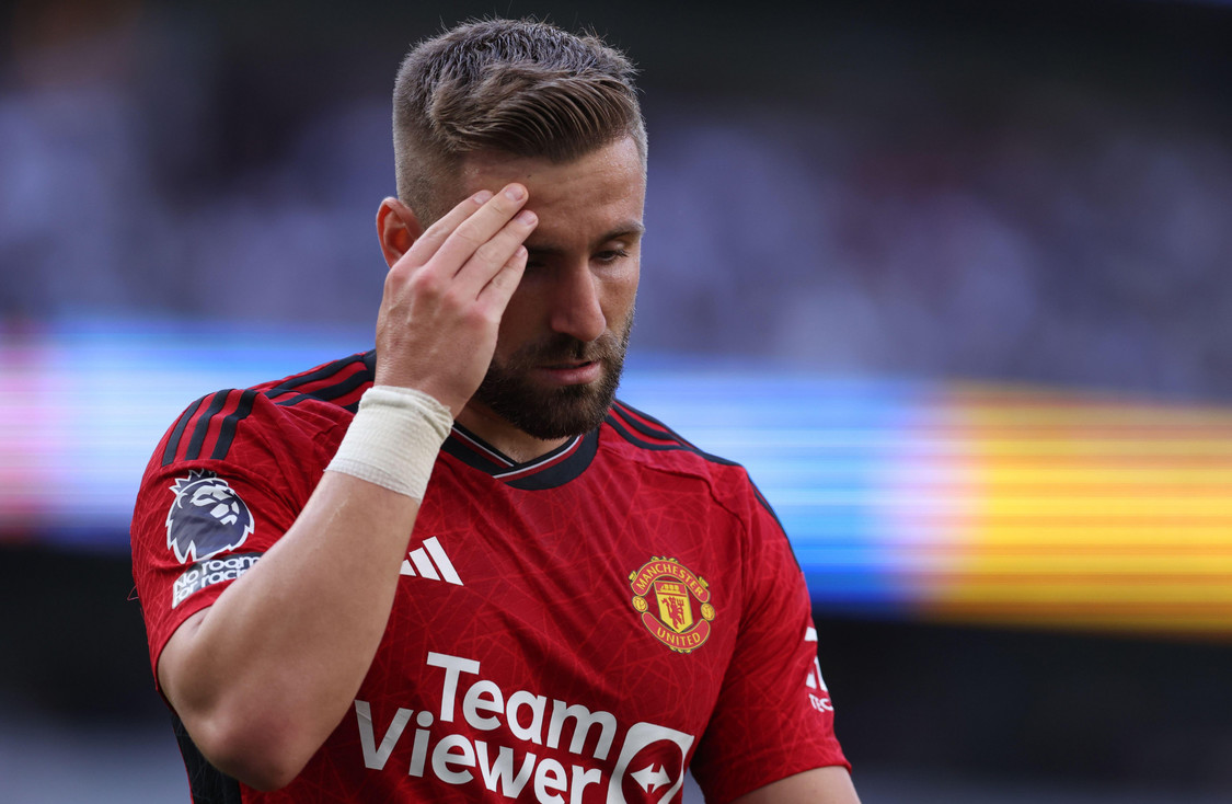 Man United’s Luke Shaw facing ‘number of weeks’ out through injury.